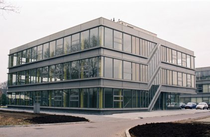 Bedrijfspand 10