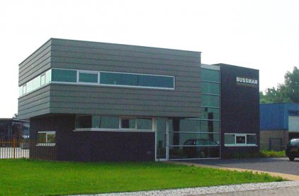Bedrijfspand 14